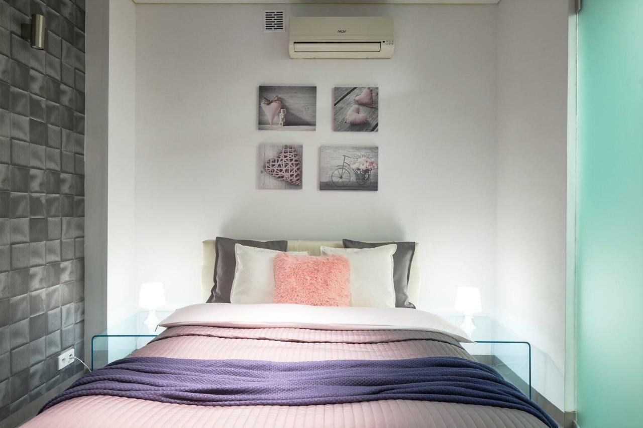 Xavier Boutique Apartment Варшава Экстерьер фото